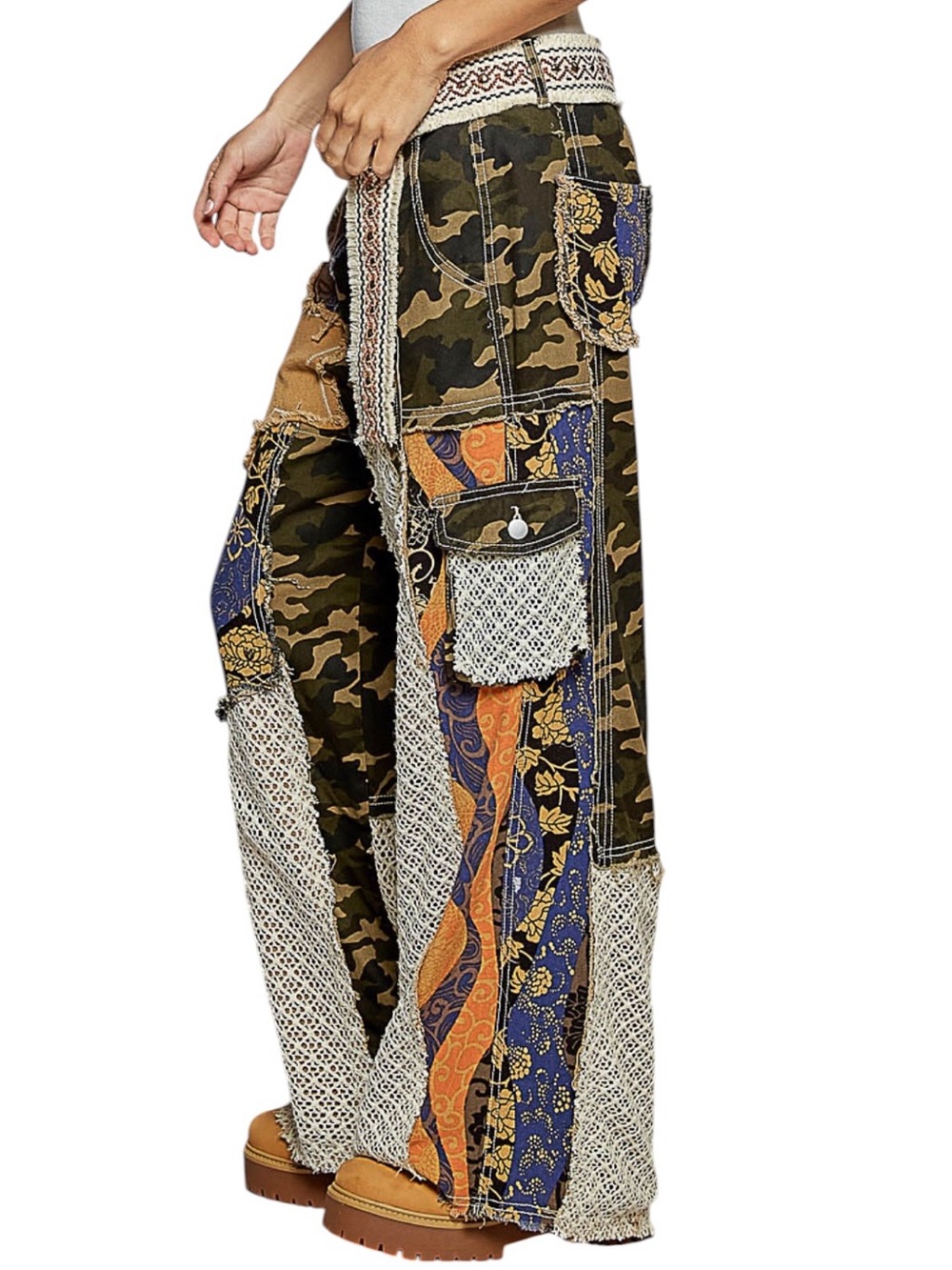 941. POL Women’s Camo/Blue Multi Patchwork Woven Twill Pants NEW - Picture 3 of 5